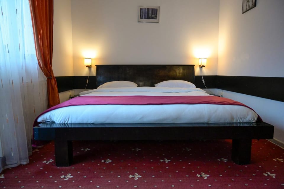 Casa Frent Hotel in Prahova, Romania