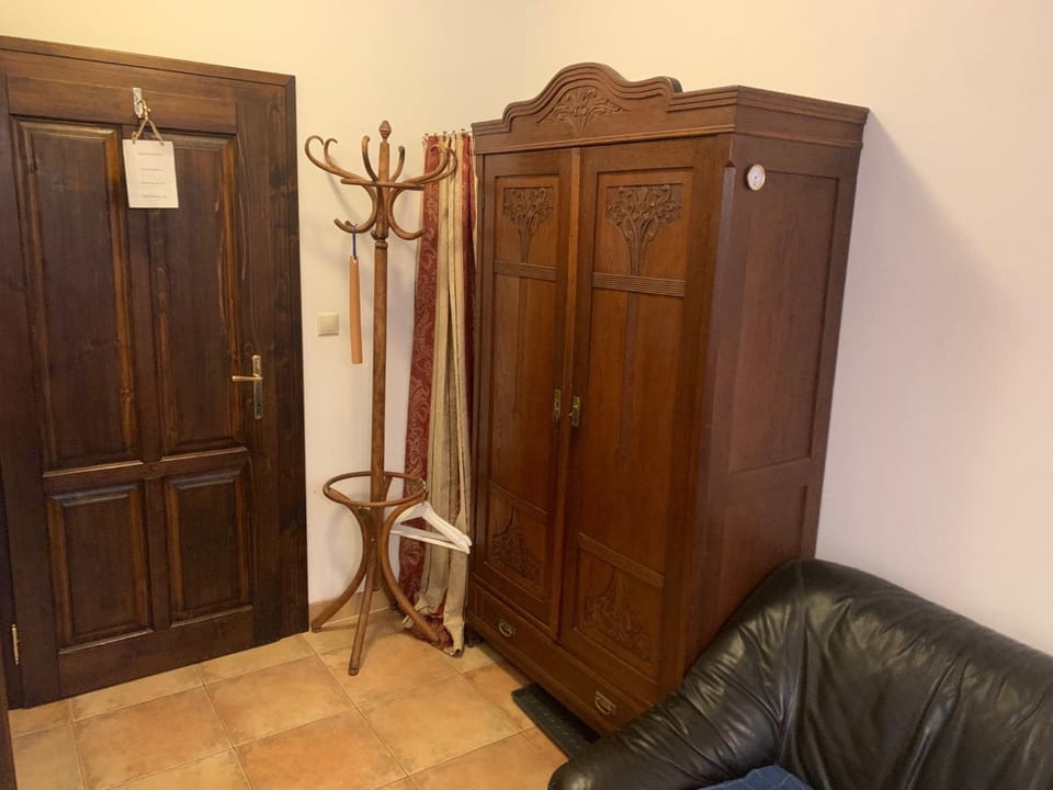 wardrobe