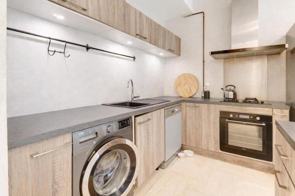 La Lanterne Plage Apartment in Nice
