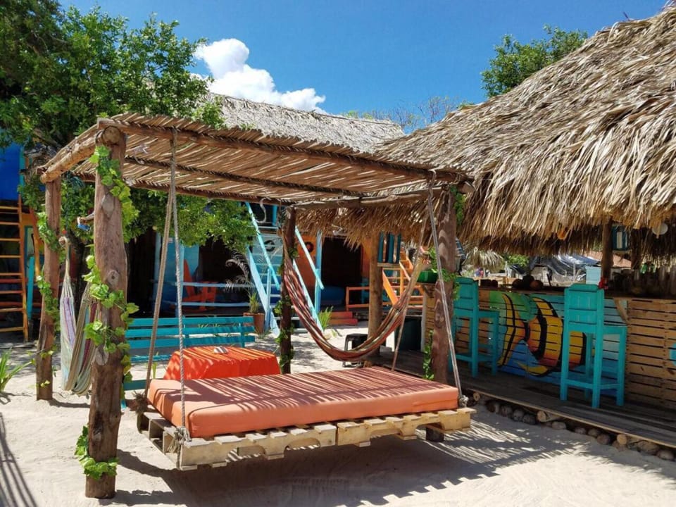 The Wizard & Bar BARU Bed and Breakfast in Bolivar