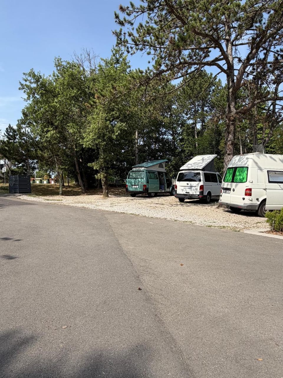 Day, Location