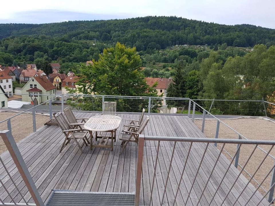Balcony/Terrace, Seating area, Mountain view