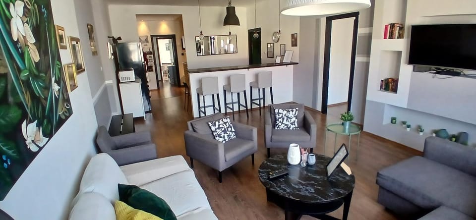 Library, Living room, Lounge or bar