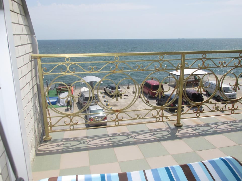 Sea view, Street view, Quiet street view