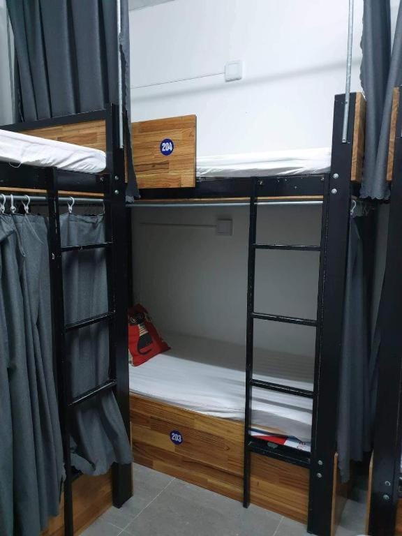 Bed, Bedroom, bunk bed