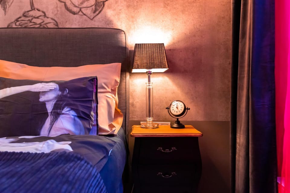Bed, Night, Bedroom