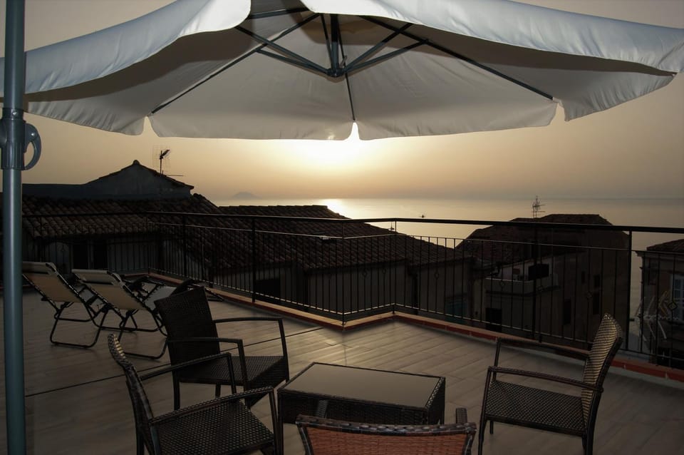 Balcony/Terrace, City view, Sea view