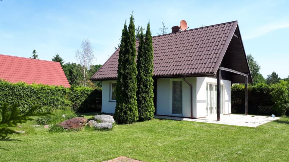 Dom Kopalino Jaskółcza House in Pomeranian Voivodeship