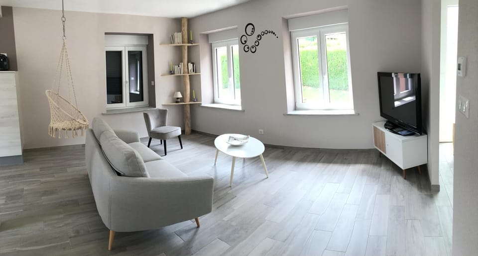 Communal lounge/ TV room, Living room, Lounge or bar, Seating area