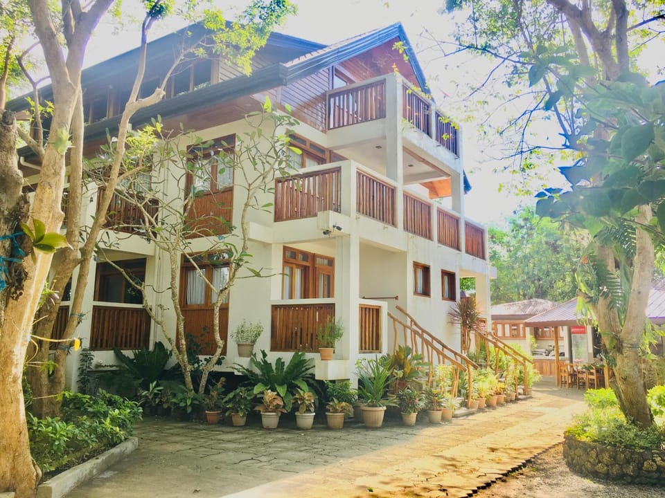 Property building, Garden