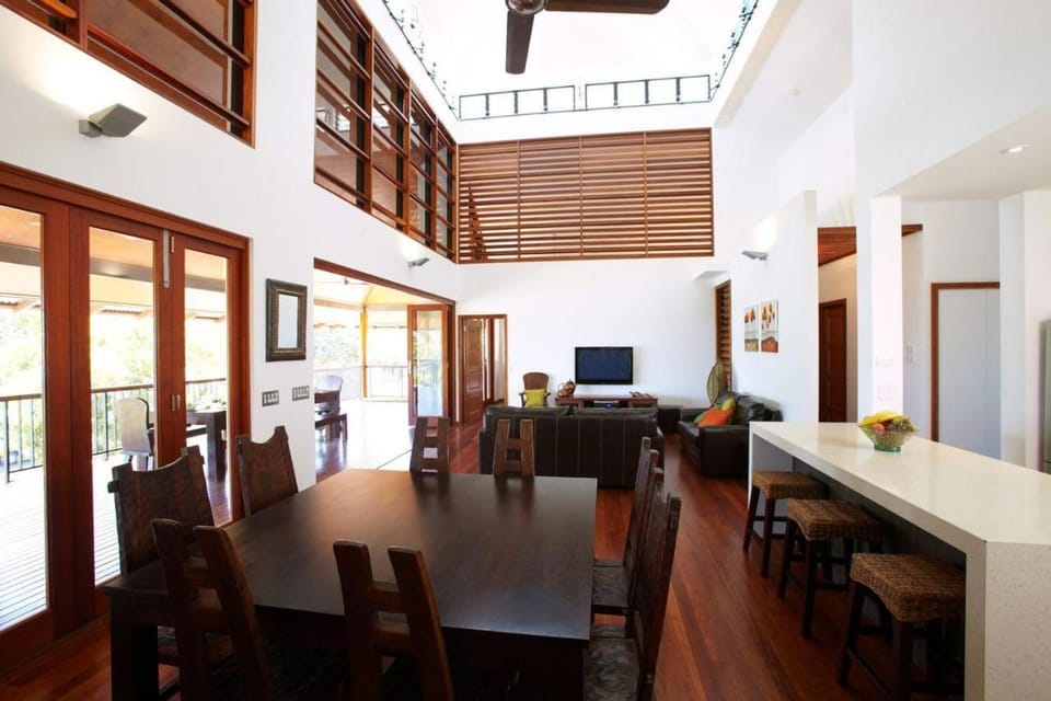 Villa Kembali House in Horseshoe Bay