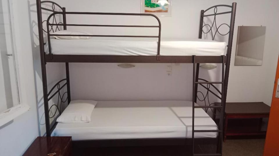 bunk bed