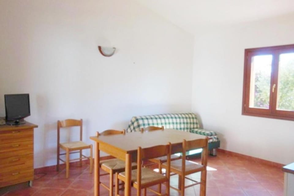 La Cinta Beach Apartment in San Teodoro