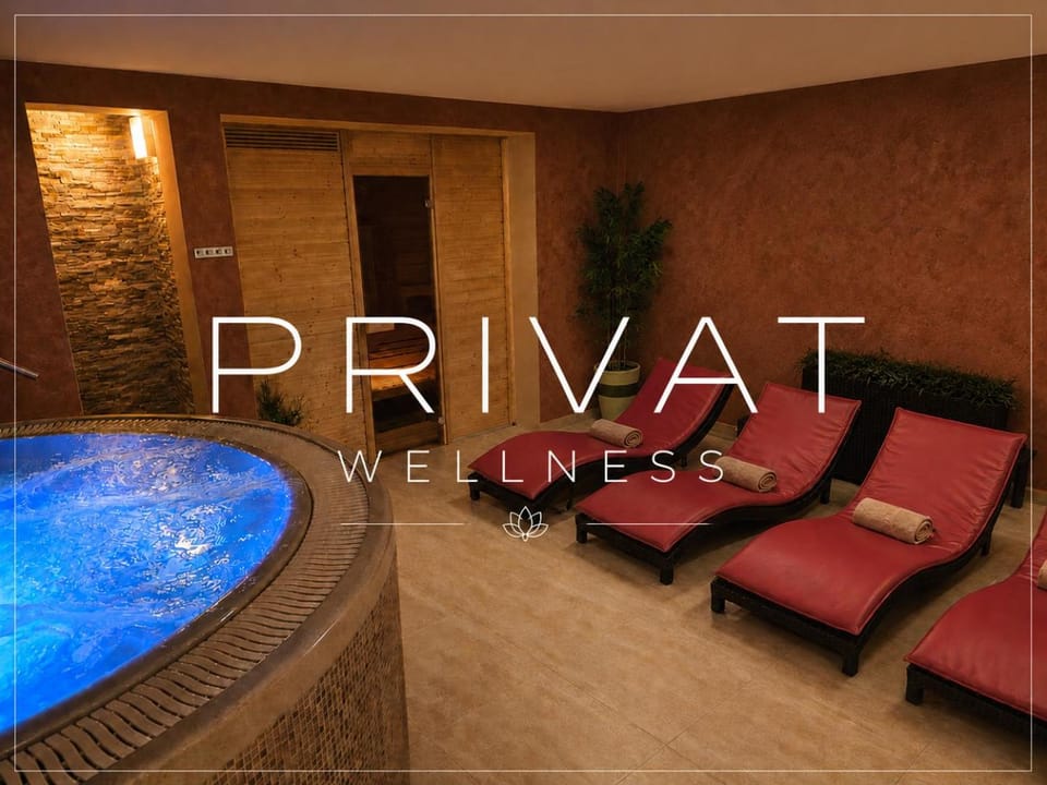 Hot Tub, Sauna, Spa and wellness centre/facilities