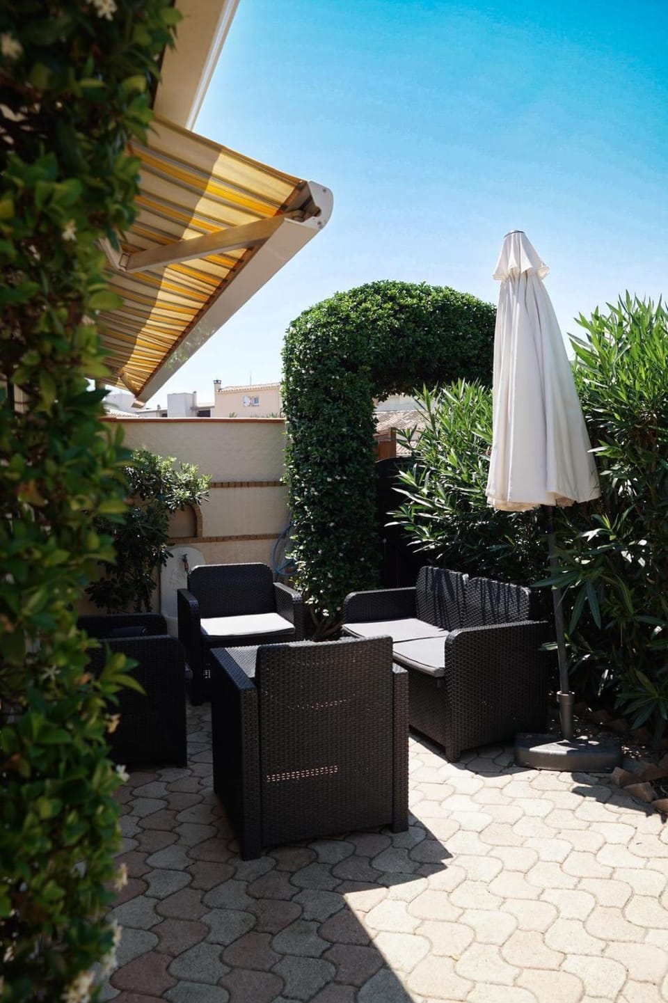 Villa au calme à 200m de la plage de Rochelongue House in Agde