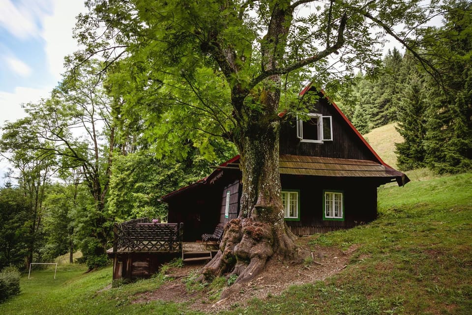 Chaloupka Prischlop Chalet in Slovakia