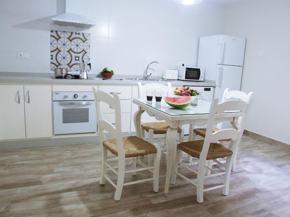 Summer, Kitchen or kitchenette, On site, Sunset