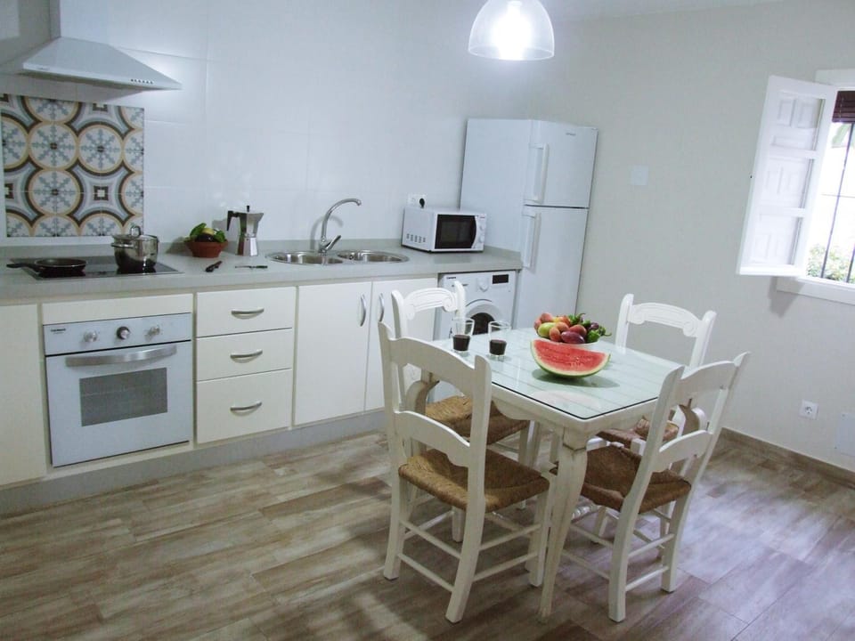 Summer, Kitchen or kitchenette, On site, Sunset
