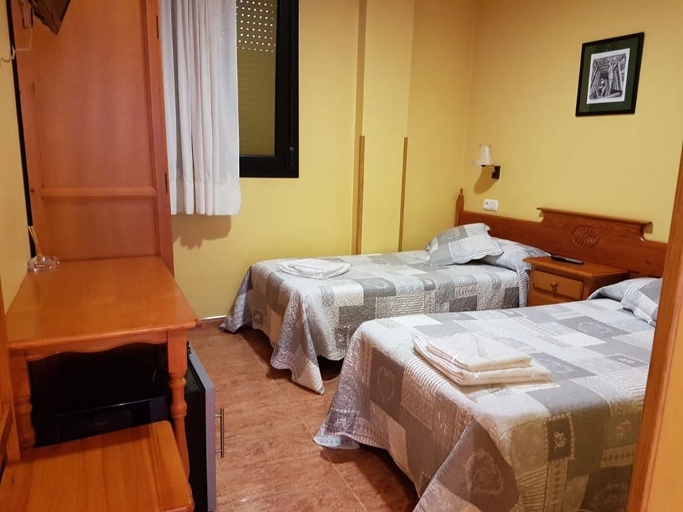 Hostal los nogales Hotel in Asturias