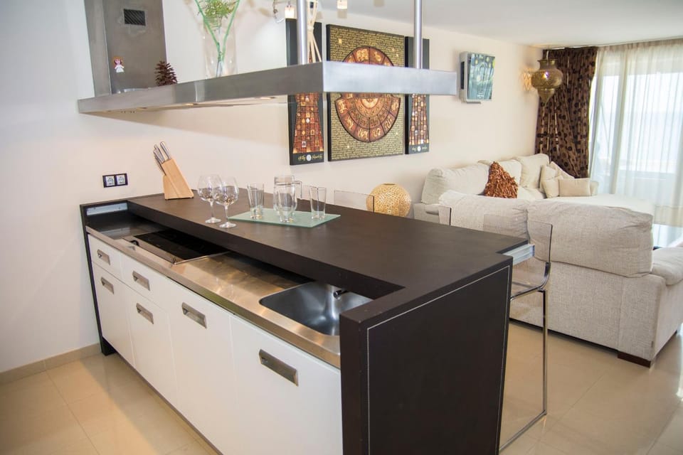 Listen THE VIEWS - 223 Apartment in Costa del Silencio
