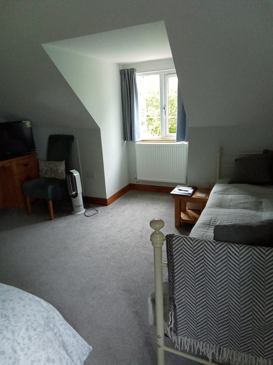 Photo of the whole room