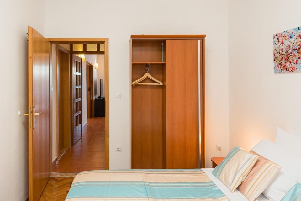 VILLA IRENA - Longevity Retreat Apartment in Šibenik-Knin County, Croatia