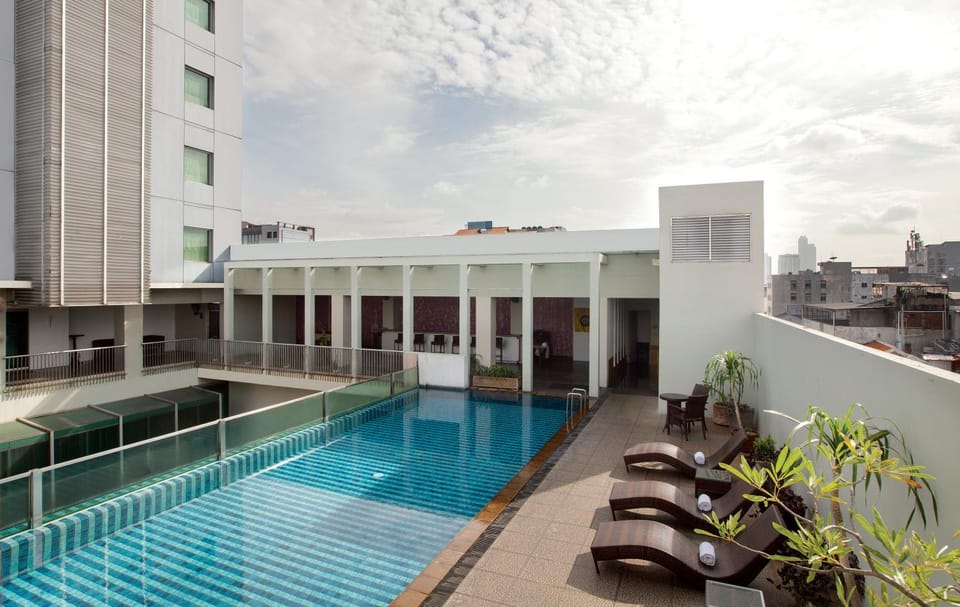 Swimming pool