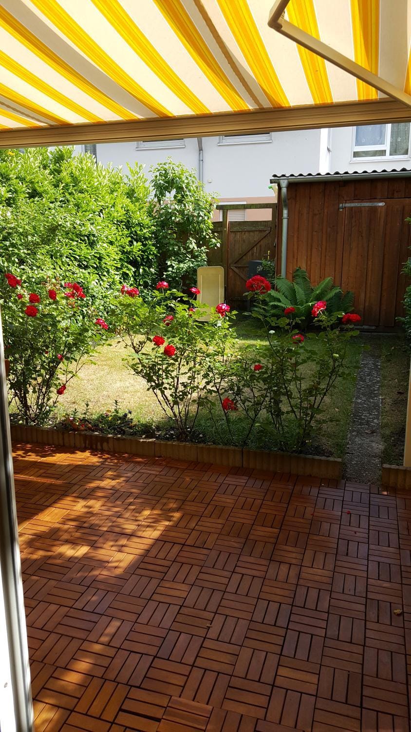 Balcony/Terrace, Garden view