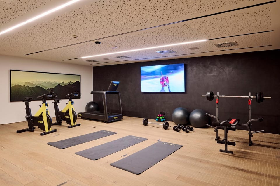 Winter, Summer, Skiing, Spa and wellness centre/facilities, Fitness centre/facilities, Hiking, Cycling, Swimming pool