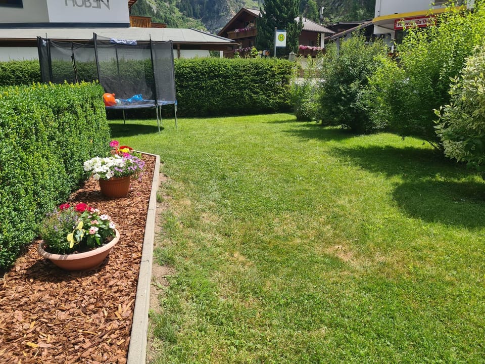 Garden, Garden view
