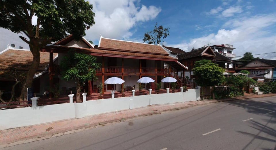 Day, Street view