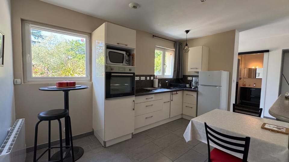Le Studio Apartment in Pays de la Loire
