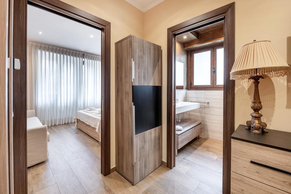 Bathroom, Bedroom