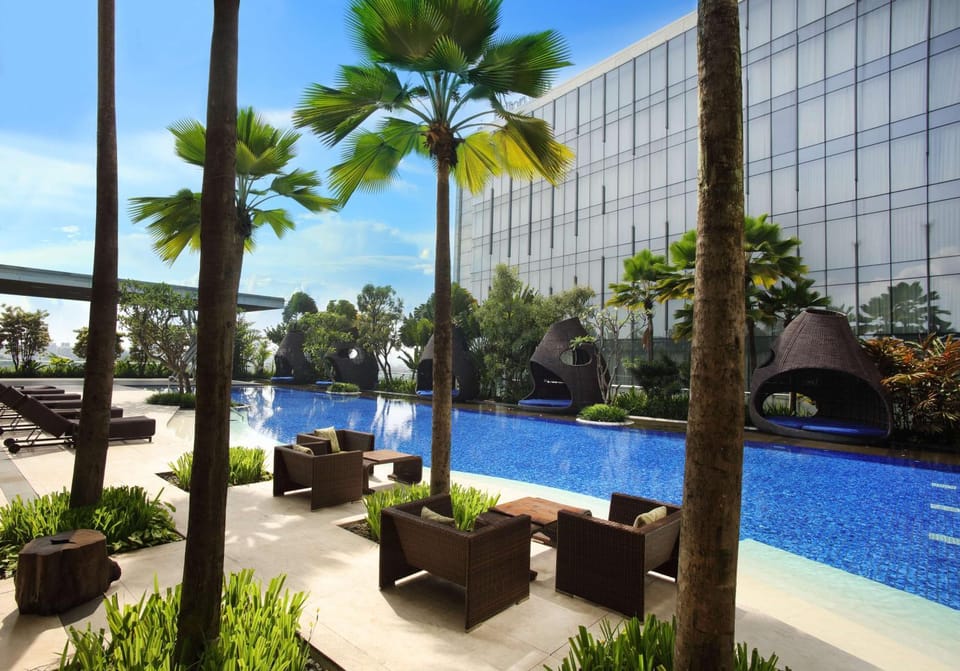 Property building, Pool view