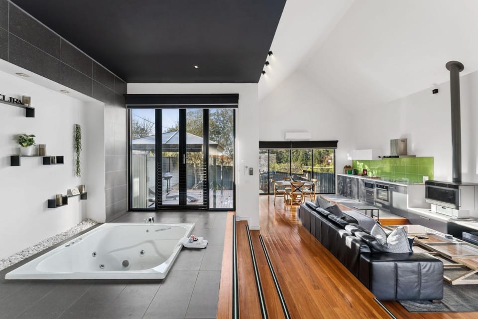 Elira 1 House in Daylesford