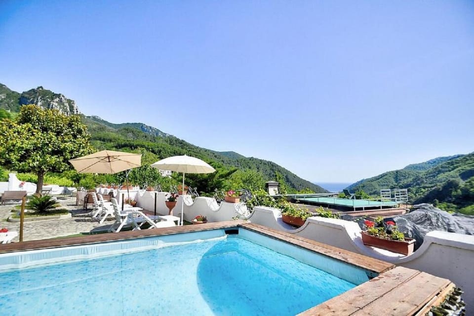 Sea view, Swimming pool