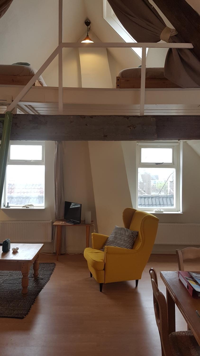 Living room, Bedroom