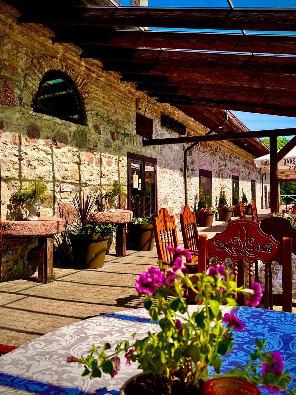 Patio, Restaurant/places to eat, Day, Garden, Garden, Balcony/Terrace, Banquet/Function facilities, Garden view