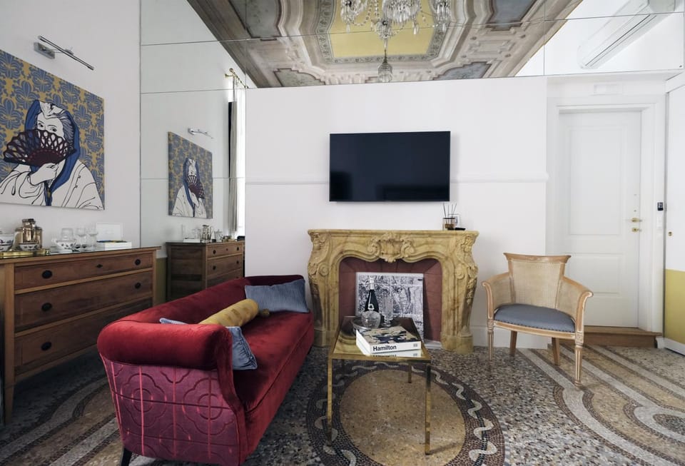Seating area