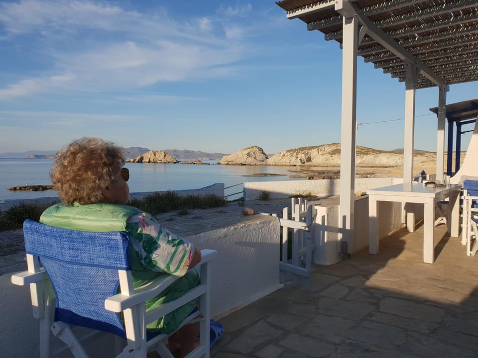 Patio, Natural landscape, View (from property/room), Balcony/Terrace, Dining area, Sea view