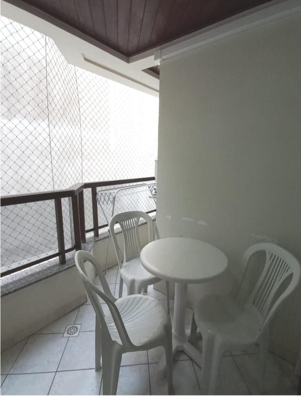 Apto. 2 quartos em Bombinhas (60 m da praia) Apartment in Porto Belo