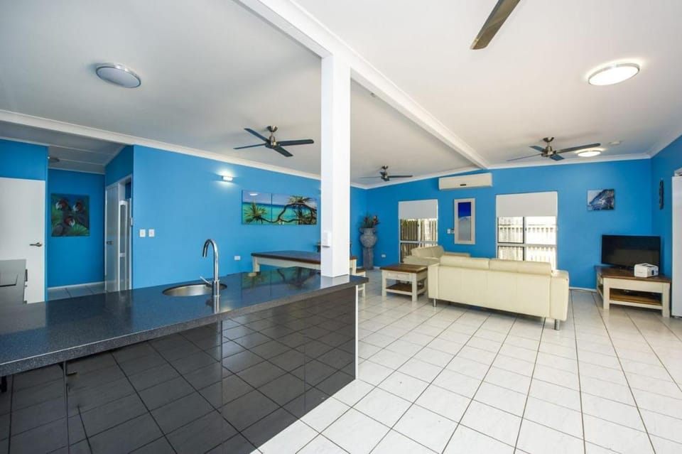 Azure on Geoffrey Bay House in Queensland