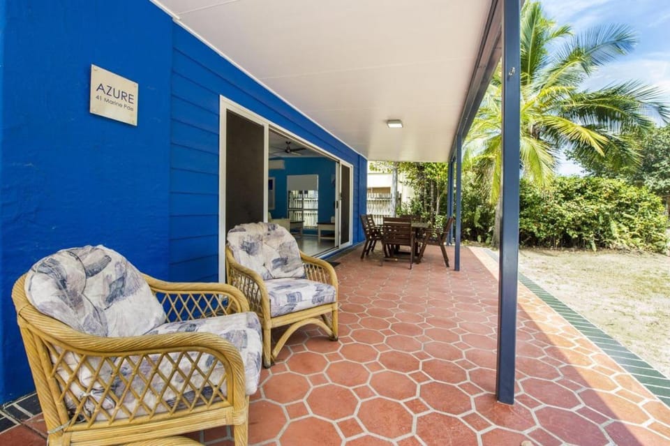 Azure on Geoffrey Bay House in Queensland