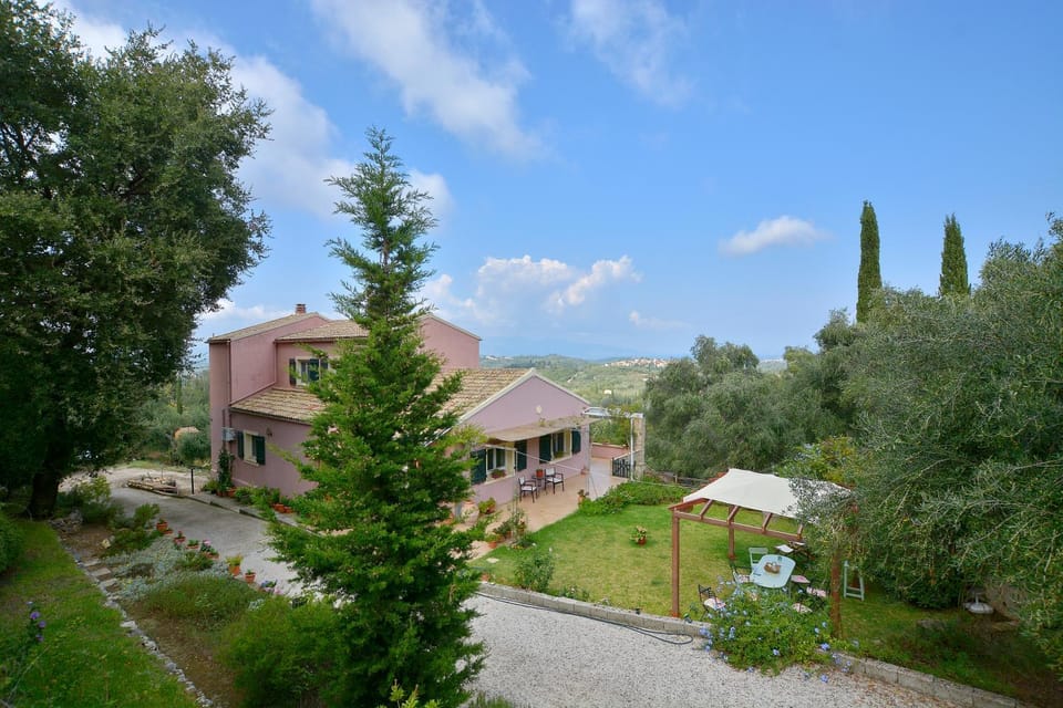 Villa Kardami -country house House in Corfu, Greece
