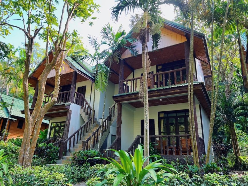 Dream Valley Resort, Tonsai Beach Resort in Krabi Changwat