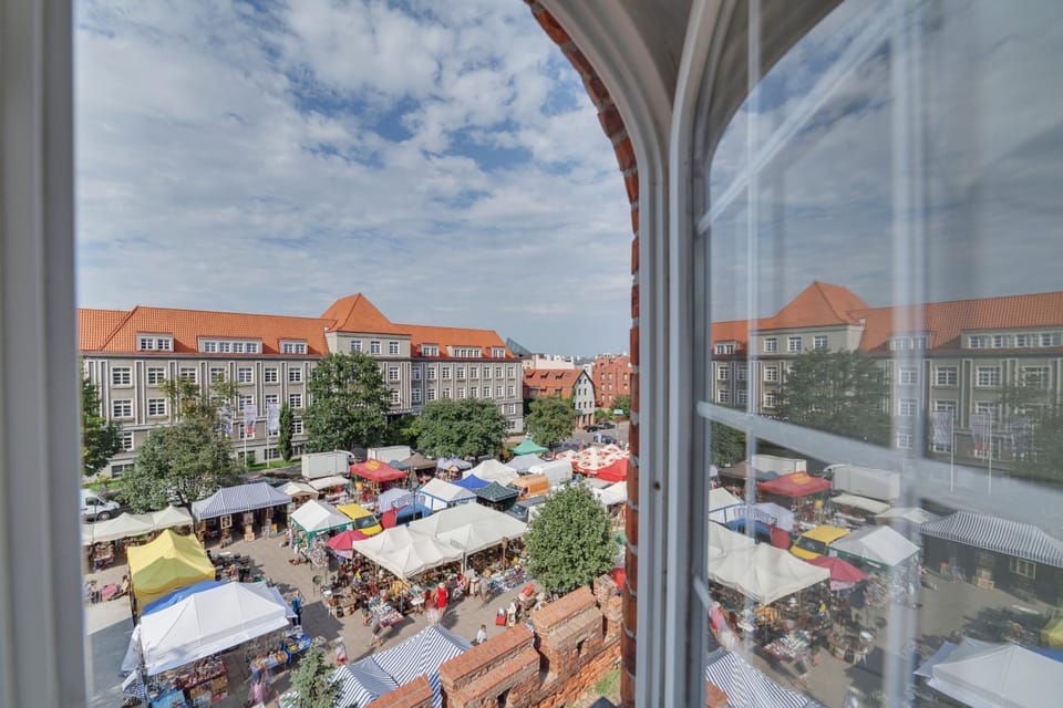 View (from property/room), City view, City view, Landmark view, Landmark view, Street view, Street view, Quiet street view