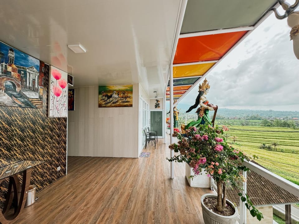 Natural landscape, View (from property/room), Balcony/Terrace