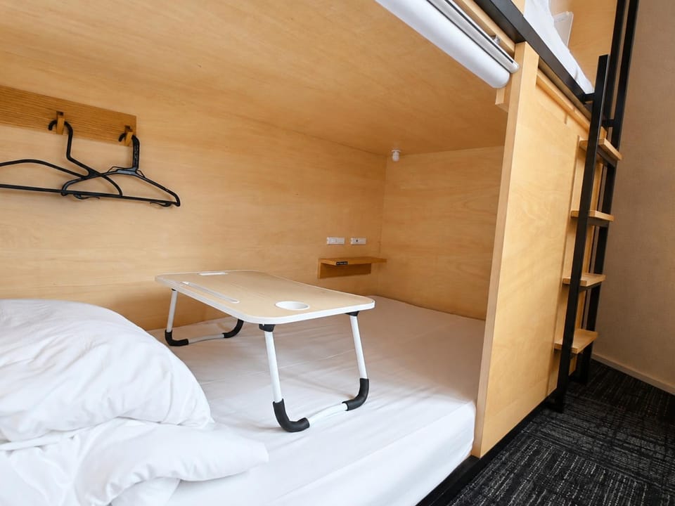 Bed, Photo of the whole room