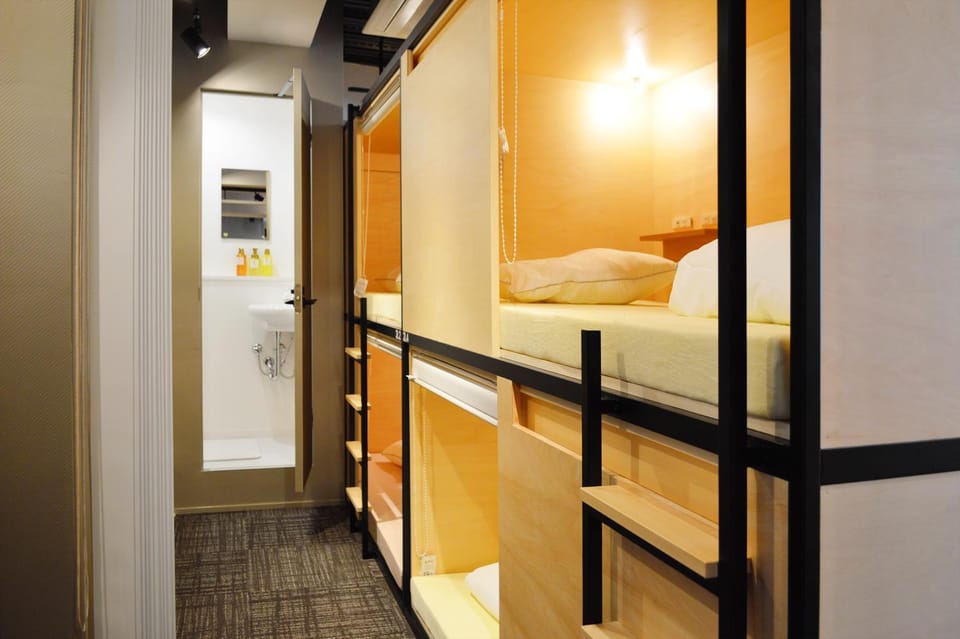bunk bed