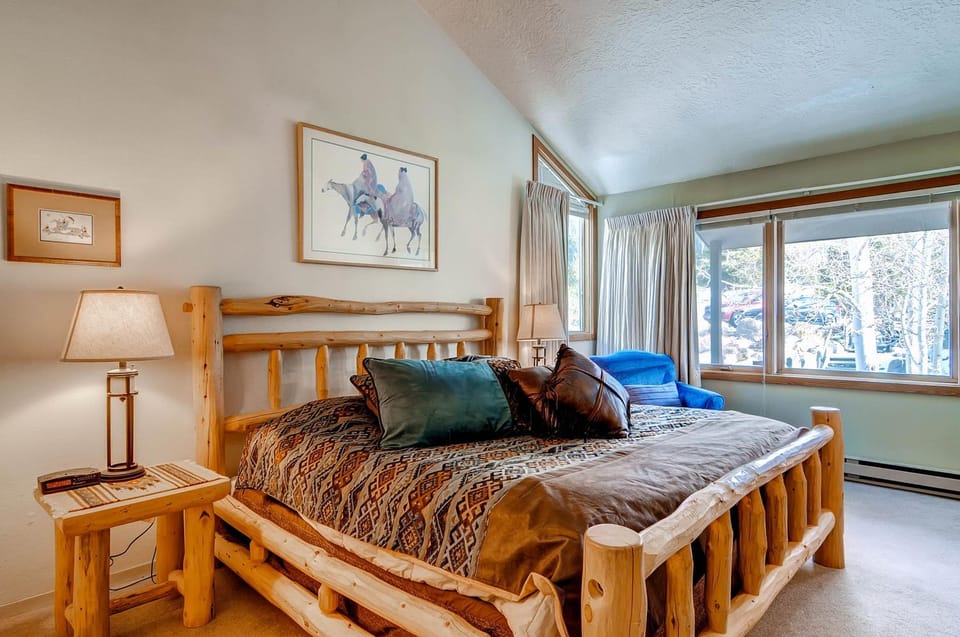 Lenawee 1735 Apartment in Keystone